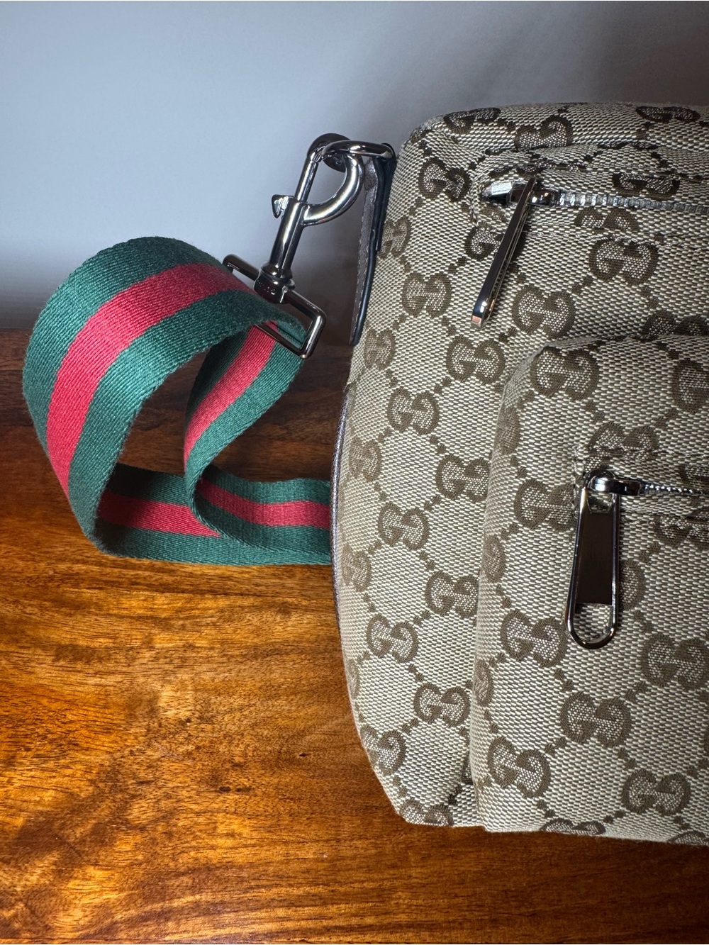 Beige Canvas Crossbody Bag. No Brand. - Picture 2 of 11